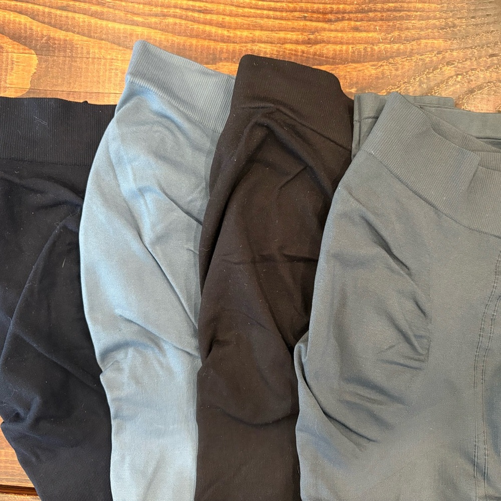 BLANQI Black Leggings High-Waisted Stretchy Fabric